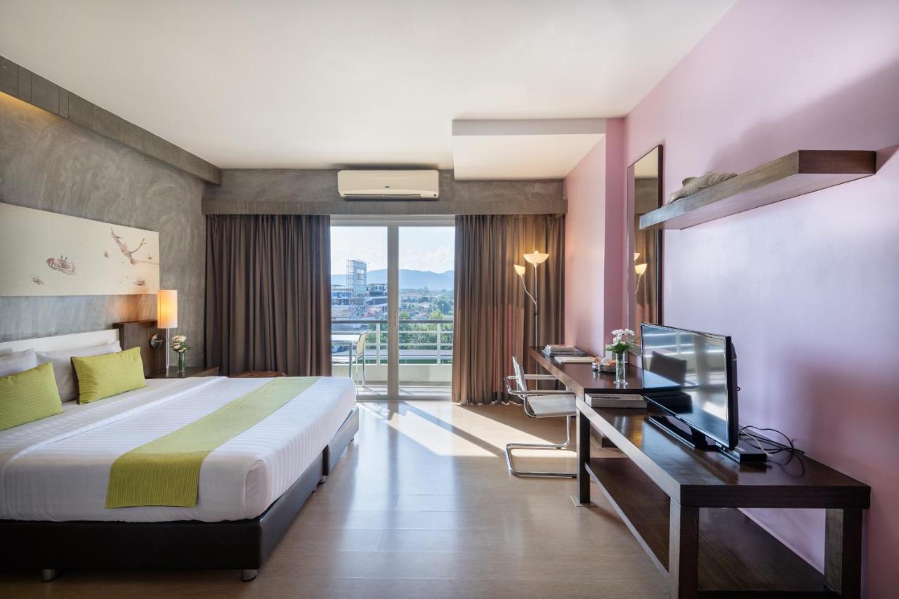 Silathip Huahin Serviced Apartment & Hotel Екстер'єр фото