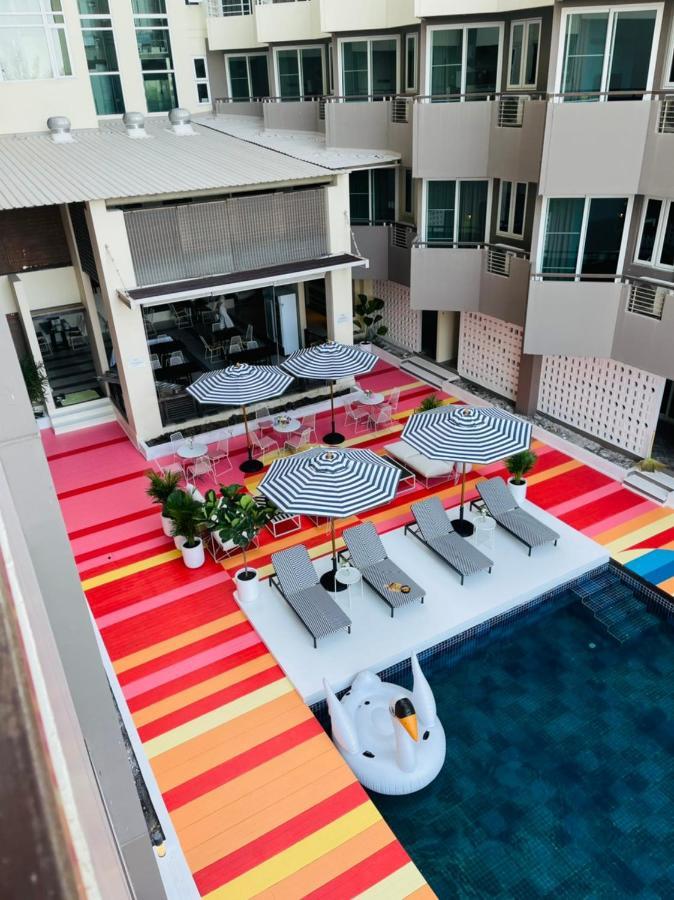 Silathip Huahin Serviced Apartment & Hotel Екстер'єр фото