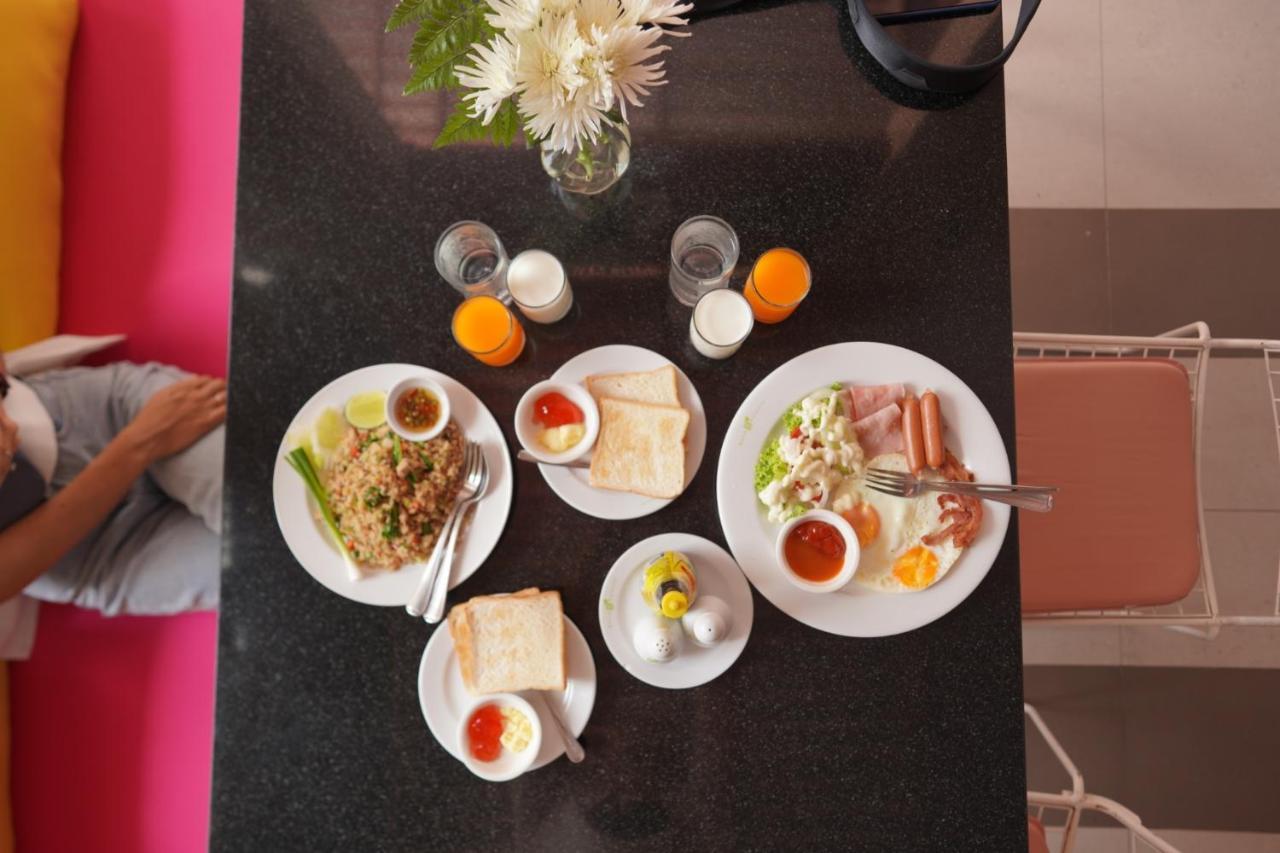 Silathip Huahin Serviced Apartment & Hotel Екстер'єр фото