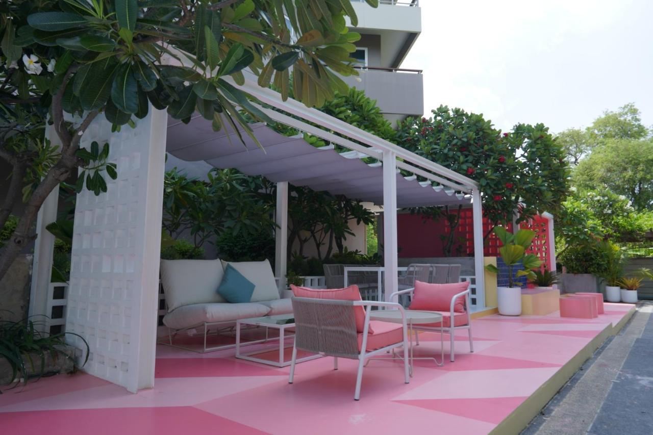 Silathip Huahin Serviced Apartment & Hotel Екстер'єр фото